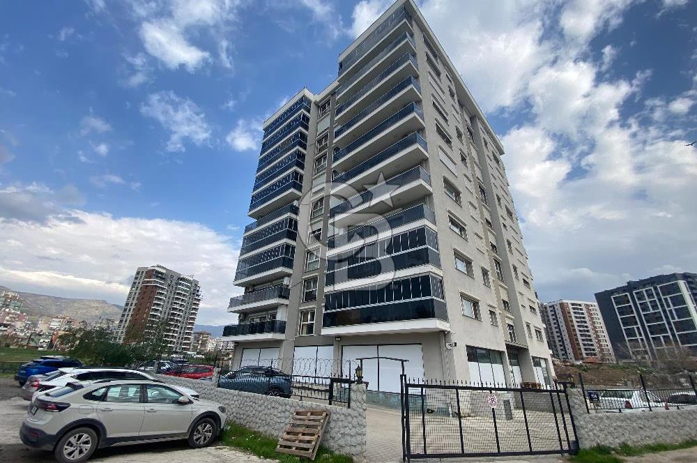 Karşıyaka Örnekköy Mah.’de 3+1 Satılık Daire