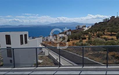 ÇANDARLI PEYKO ROGE MARINE’DE DENİZE SIFIR 3+1 VİLLA KOOPERATİF HİSSESİ