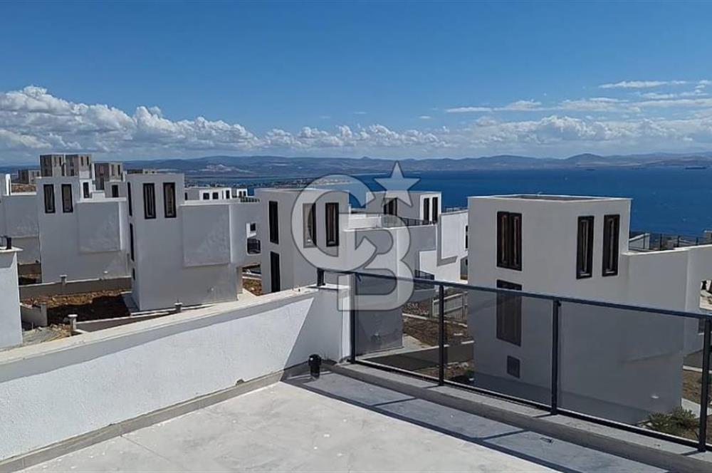 ÇANDARLI PEYKO ROGE MARINE’DE DENİZE SIFIR 3+1 VİLLA KOOPERATİF HİSSESİ