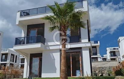 ÇANDARLI PEYKO ROGE MARINE’DE DENİZE SIFIR 3+1 VİLLA KOOPERATİF HİSSESİ