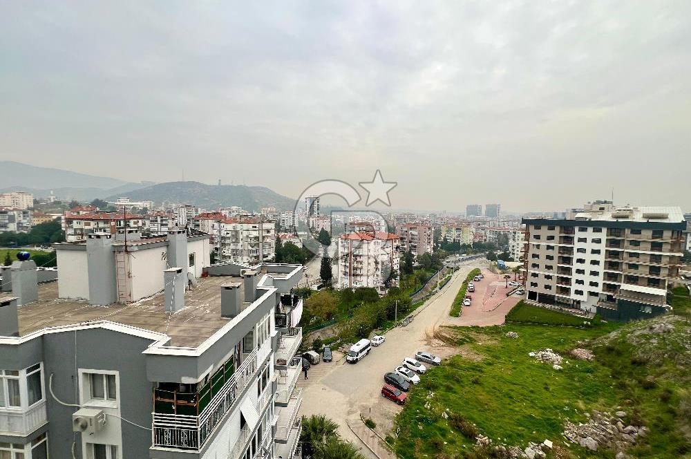 Karşıyaka Zübeyde Hanım Mahallesi'nde 3+1 Satılık Boş Daire