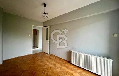 Karşıyaka Zübeyde Hanım Mahallesi'nde 3+1 Satılık Boş Daire