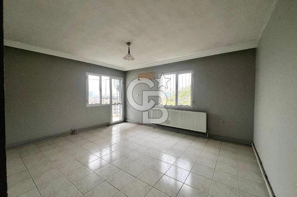 Karşıyaka Zübeyde Hanım Mahallesi'nde 3+1 Satılık Boş Daire