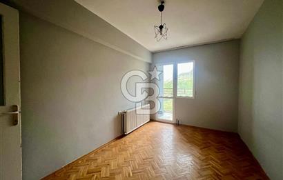 Karşıyaka Zübeyde Hanım Mahallesi'nde 3+1 Satılık Boş Daire