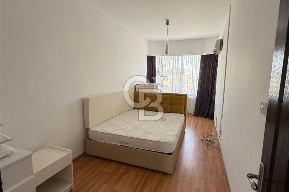 Yenikent Bölgesinde Satılık İkiz Villa !!!