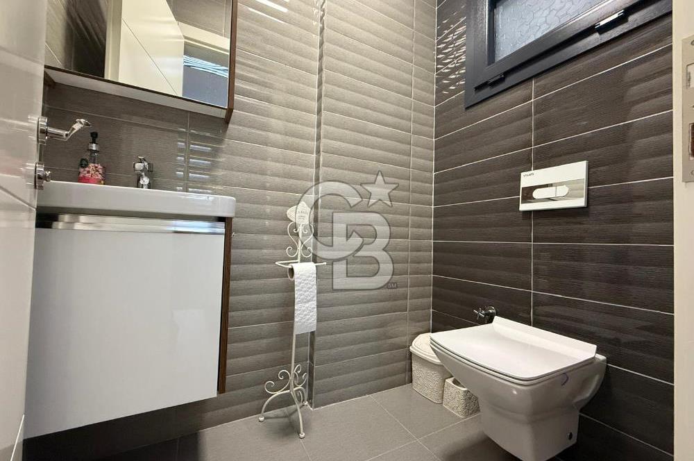 KUŞADASI ZETA PARK SİTESİNDE FİYAT VE KONUM AVANTAJLI 3+1 VİLLA