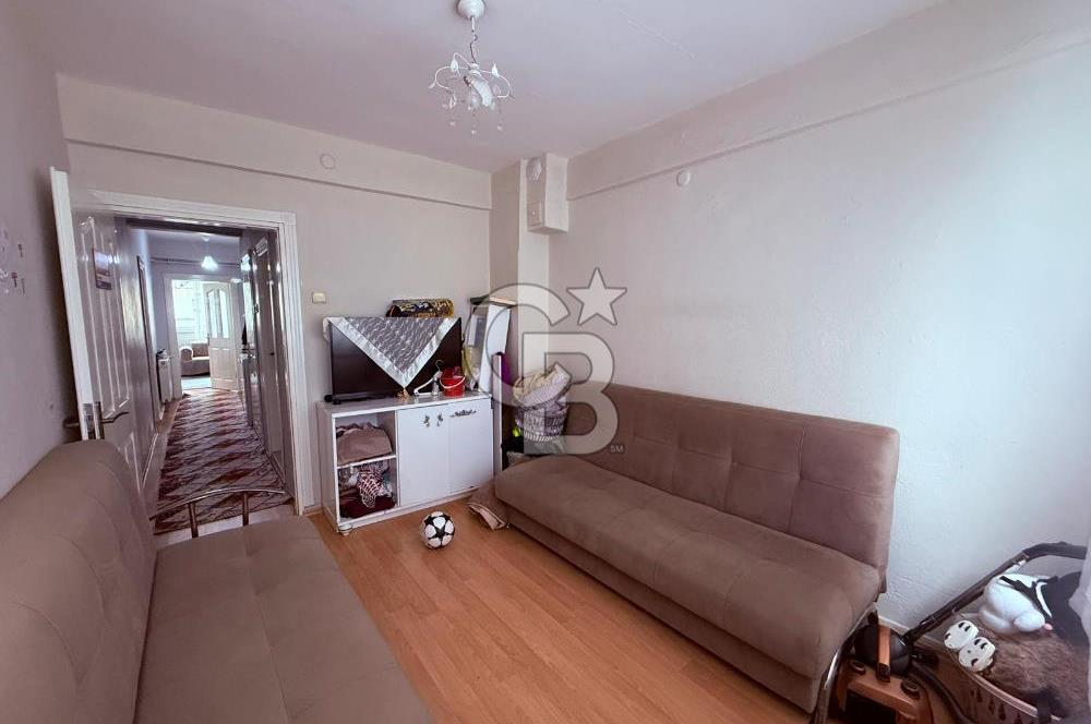 BALIKESİR ALTIEYLÜL VERGİ DAİRESİ KARŞISI SATILIK 2+1 DAİRE