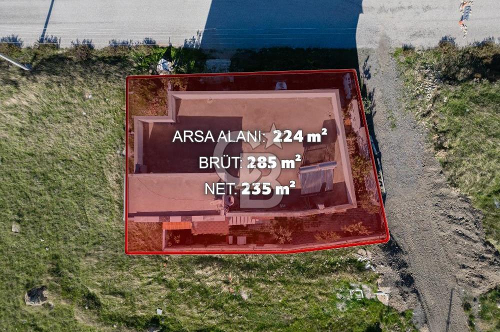 Çiğli Harmandalı'da Satılık 5+2 Tripleks Villa