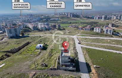 Çiğli Harmandalı'da Satılık 5+2 Tripleks Villa