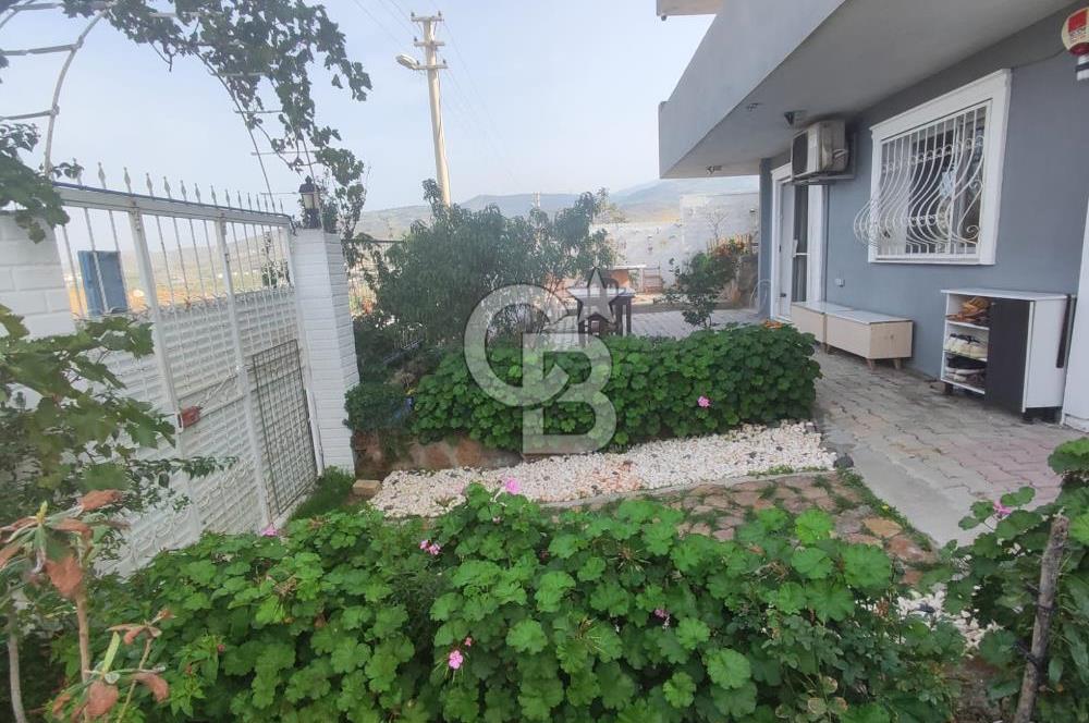 Çiğli Harmandalı'da Satılık 5+2 Tripleks Villa