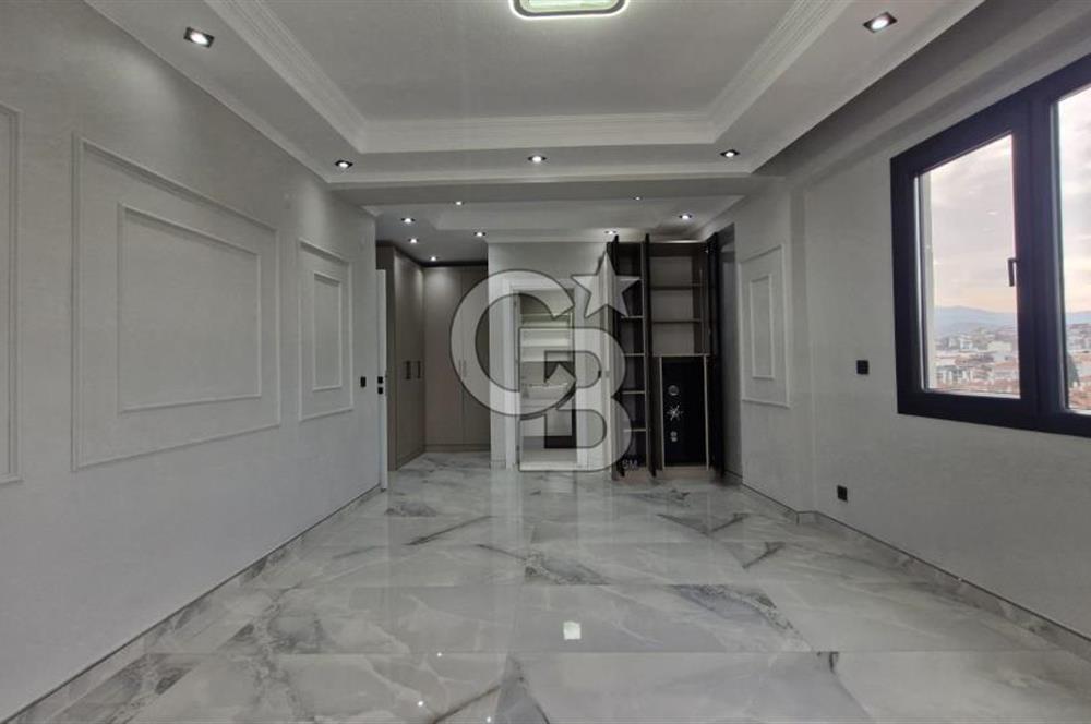 İzmir Menemen Esatpaşa' da 5+1 Ultra Lüx Dubleks Daire CB PH