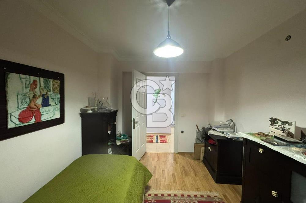 Gaziemir Gazi Mah. Rota Koleji Yakını 3+1 - 150 m² Satılık Daire
