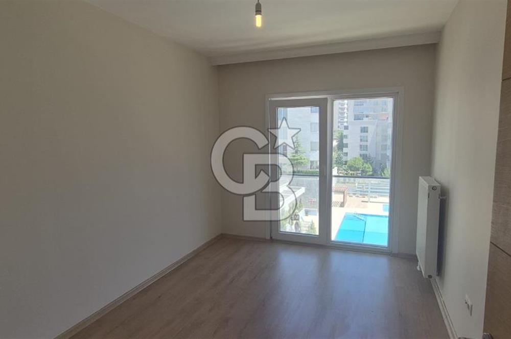 Oyak Buca 2.Etap 3 Cepheli, Havuz ve Park Manzaralı Kiralık 3+1