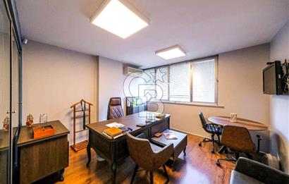 ŞİŞLİ'DE MUHTEŞEM KONUMDA 3.500 M2 SATILIK EMSALSİZ KOMPLE BİNA