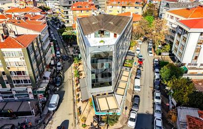 ŞİŞLİ'DE MUHTEŞEM KONUMDA 3.500 M2 SATILIK EMSALSİZ KOMPLE BİNA