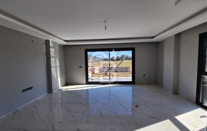 Muğla Menteşe Yenice'de  Satılık 4+1 Lüks Villa 