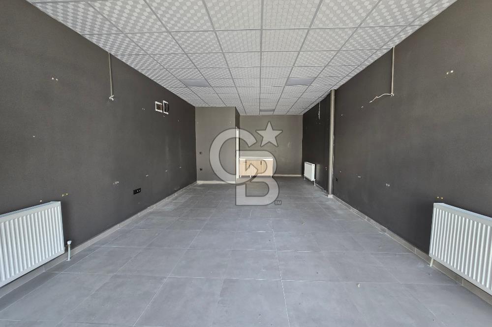 COLDWELL BANKER'DAN SELÇUKLUDA KİRALIK YOLA CEPHE DÜKKAN