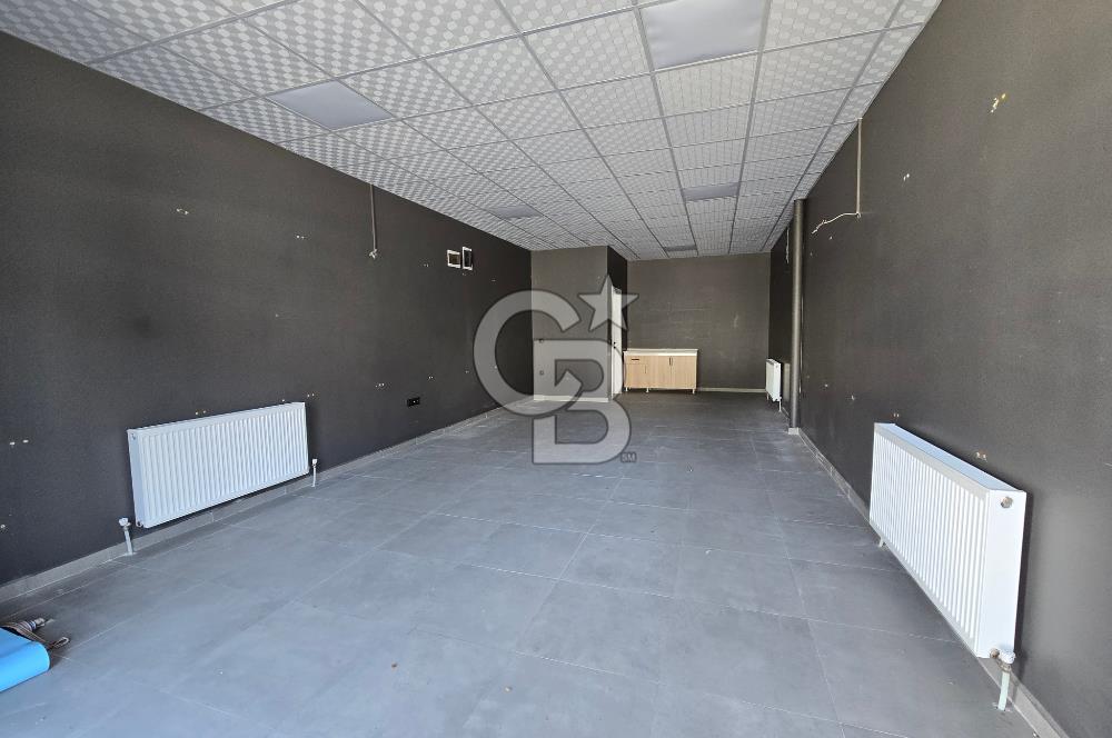 COLDWELL BANKER'DAN SELÇUKLUDA KİRALIK YOLA CEPHE DÜKKAN