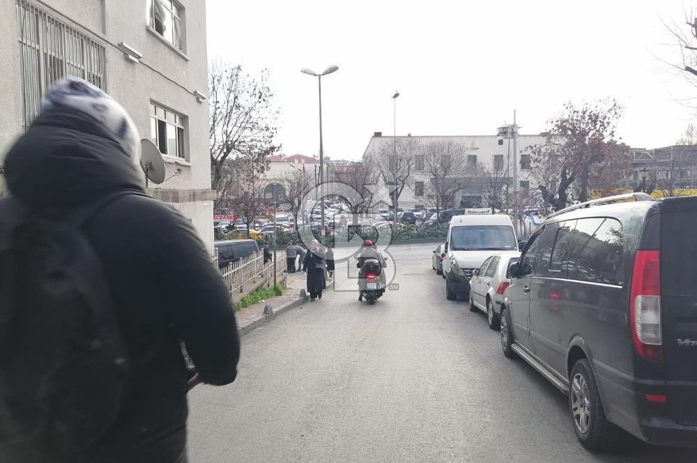 Fatih Unkapanı'nda Satılık 3 Katlı Kargir Bina 