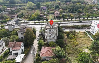 Yalova Çiftlikköy’de 319m2 Arsa İçinde 4 Katlı Satılık Bina