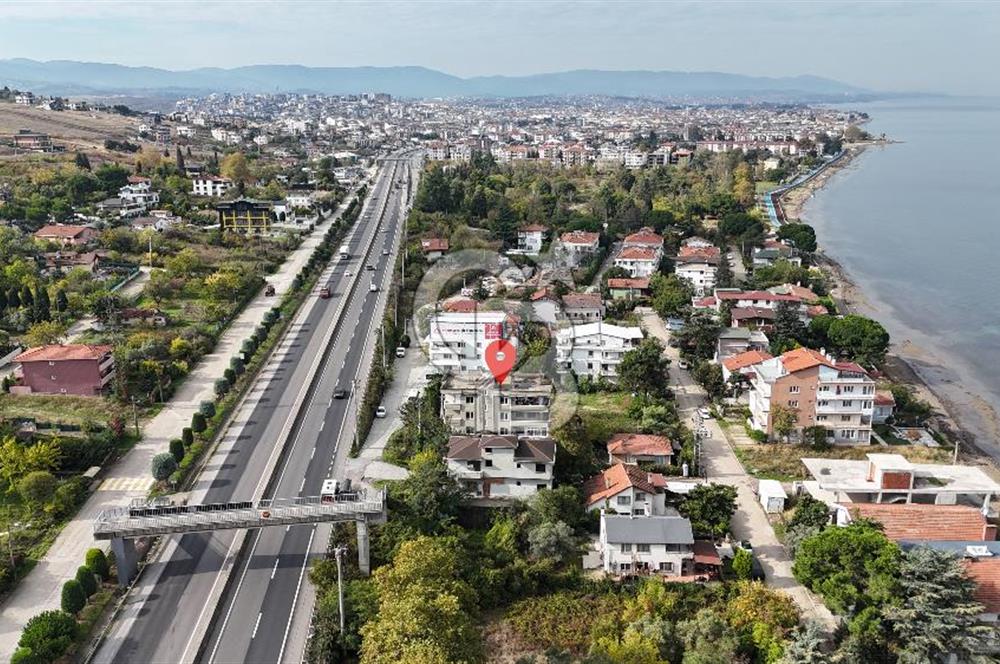 Yalova Çiftlikköy’de 319m2 Arsa İçinde 4 Katlı Satılık Bina