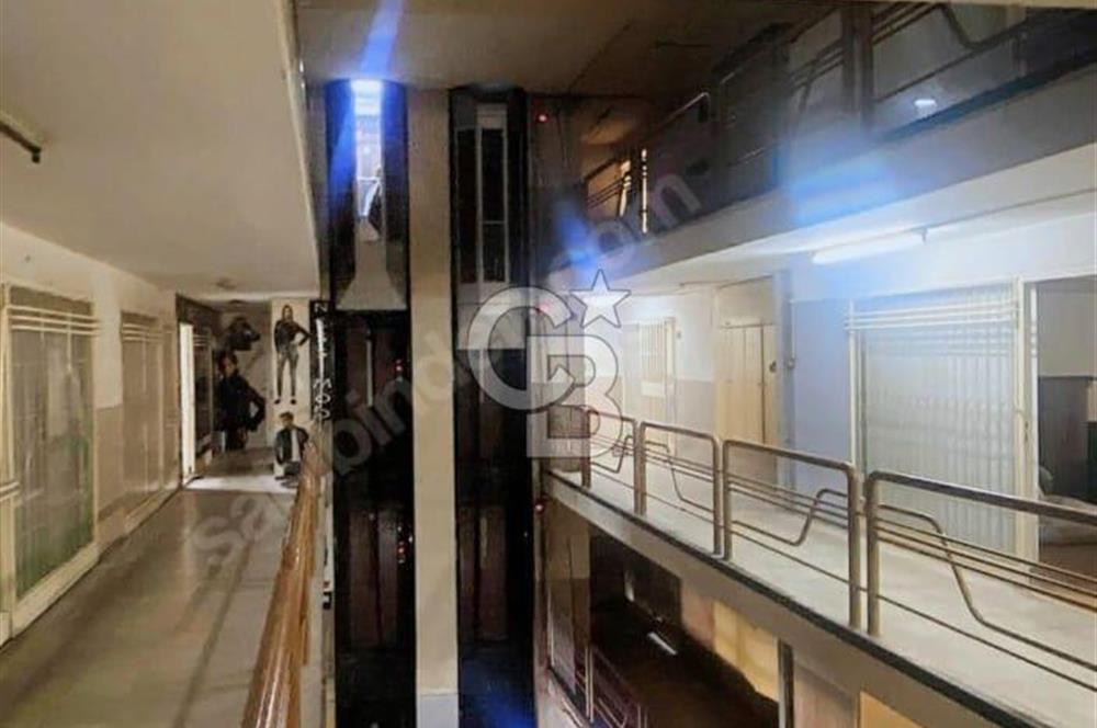 Dericiler Çarşısında 70 m2 Satılık 2 Adet Dükkan