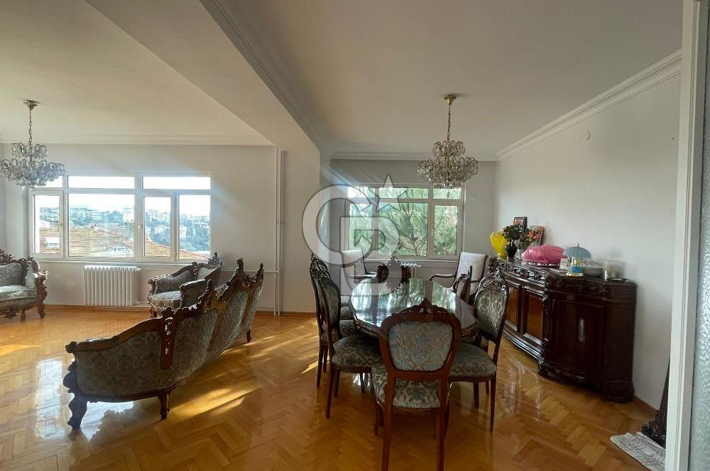 Levazım Aktaş Sitesi'nde 3+1 Satılık Daire