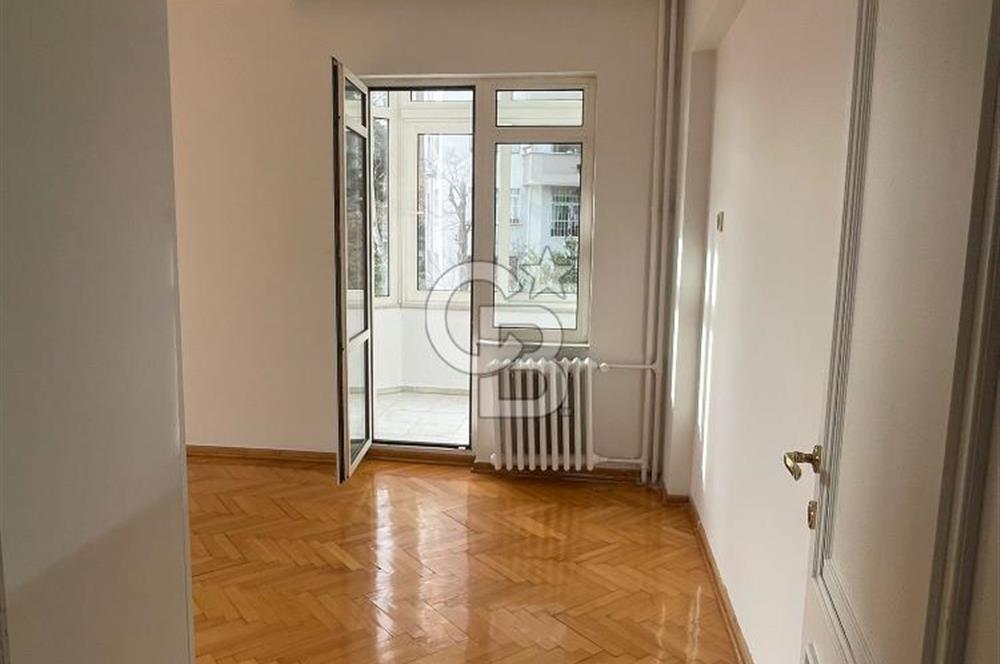 Levazım Aktaş Sitesi'nde 3+1 Satılık Daire