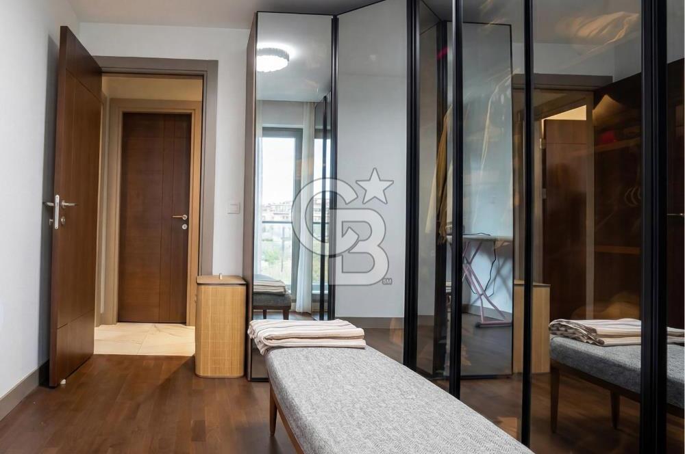 Gaziemir ARYOM KORU 1. Etap'ta 3+1 Bahçe Katı Satılık Daire