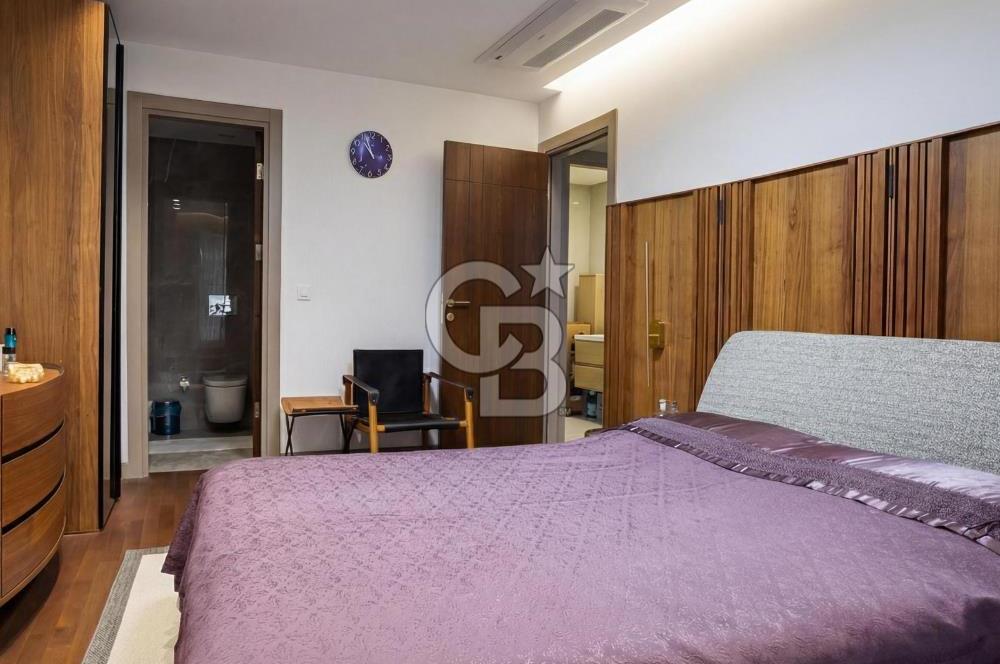 Gaziemir ARYOM KORU 1. Etap'ta 3+1 Bahçe Katı Satılık Daire