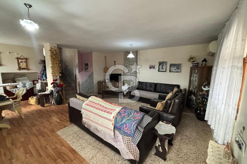 Urla Atatürk Mah. Satılık 3+1 Dubleks Daire