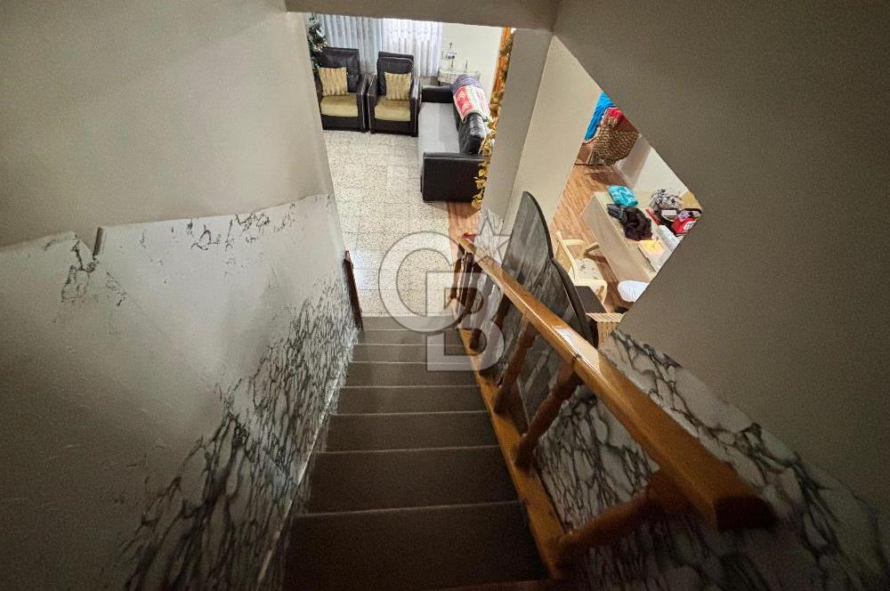 Urla Atatürk Mah. Satılık 3+1 Dubleks Daire