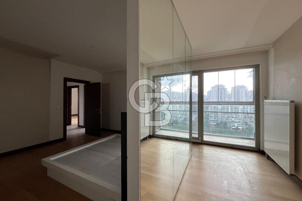 PARK VADİ EVLERİ SATILIK BOŞ 4+1