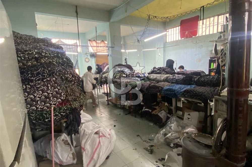 ÜMRANİYE TOPAĞACI ADEM YAVUZ CADDESİ ÜZERİ 120 M2 KİRALIK DÜKKAN