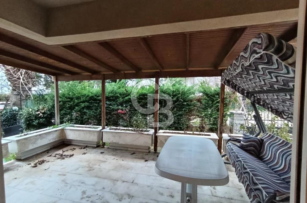 EDREMİT KÖRFEZİ GÜRE’DE DENİZE SIFIR, ÖZEL PLAJLI, TAM MÜSTAKİL LÜKS VİLLA