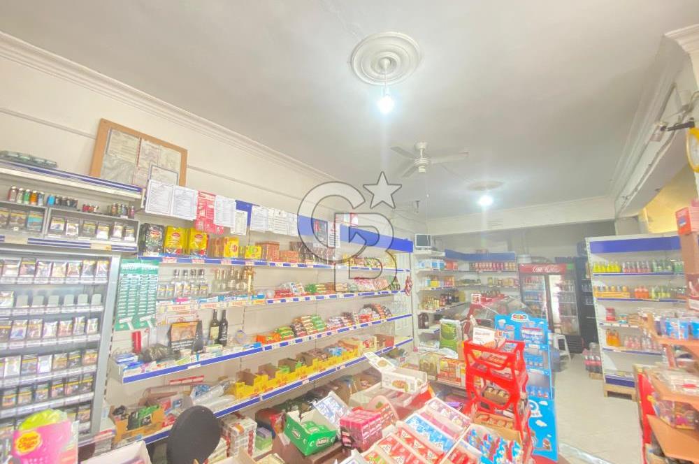 ÇİĞLİ YAKAKENT MAHALLESİNDE 40 M² SATILIK DÜKKAN