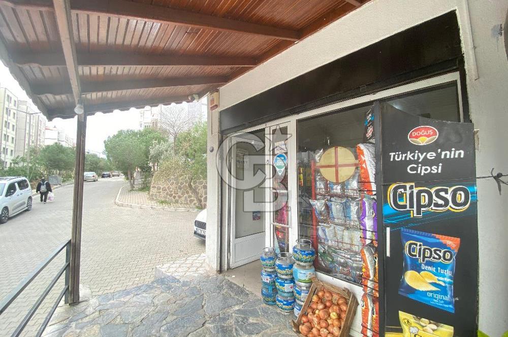 ÇİĞLİ YAKAKENT MAHALLESİNDE 40 M² SATILIK DÜKKAN
