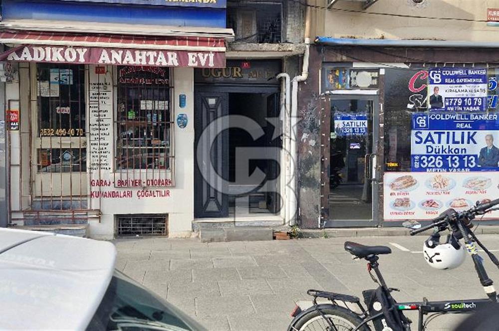 KADİKÖYÜN YÜKSELEN DEĞERİ  HASANPAŞA  SÖĞÜTLÜÇEŞMEDE ,BELEDİYE KARŞISINDA SATILIK DÜKKAN