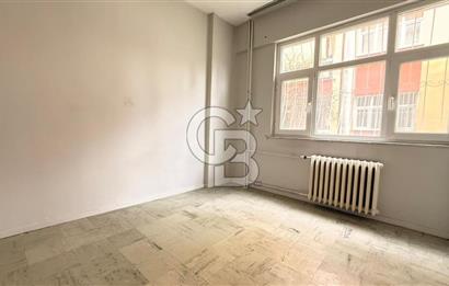 İzmir Gaziemir Dokuzeylül Mahallesi Site İçi 3+1 Satılık Daire