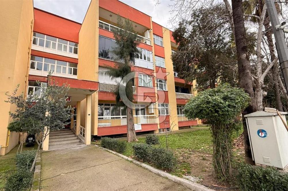 İzmir Gaziemir Dokuzeylül Mahallesi Site İçi 3+1 Satılık Daire