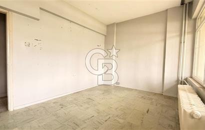 İzmir Gaziemir Dokuzeylül Mahallesi Site İçi 3+1 Satılık Daire