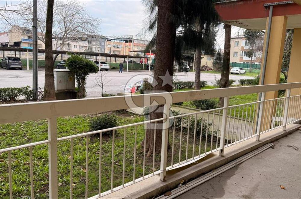 İzmir Gaziemir Dokuzeylül Mahallesi Site İçi 3+1 Satılık Daire