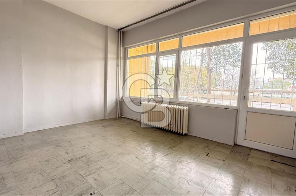 İzmir Gaziemir Dokuzeylül Mahallesi Site İçi 3+1 Satılık Daire