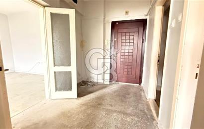 İzmir Gaziemir Dokuzeylül Mahallesi Site İçi 3+1 Satılık Daire