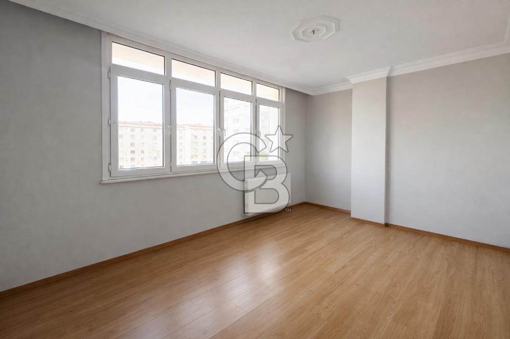 ÜMRANİYEDE 2+1 EN ÜST KAT TEMİZ SATILIK DAİRE