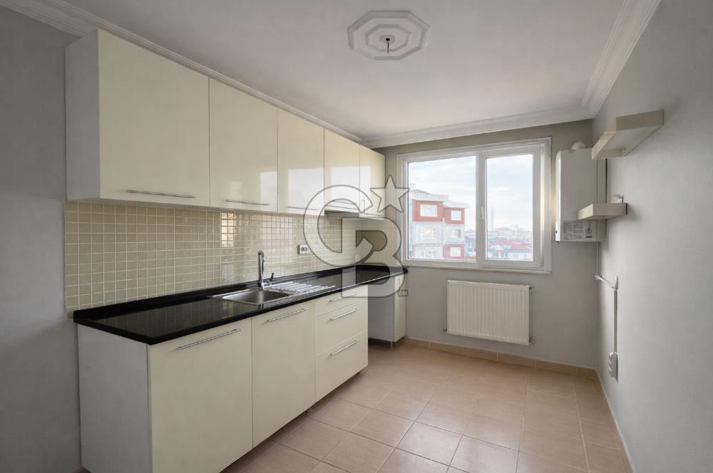 ÜMRANİYEDE 2+1 EN ÜST KAT TEMİZ SATILIK DAİRE