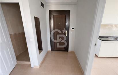 ÜMRANİYEDE 2+1 EN ÜST KAT TEMİZ SATILIK DAİRE