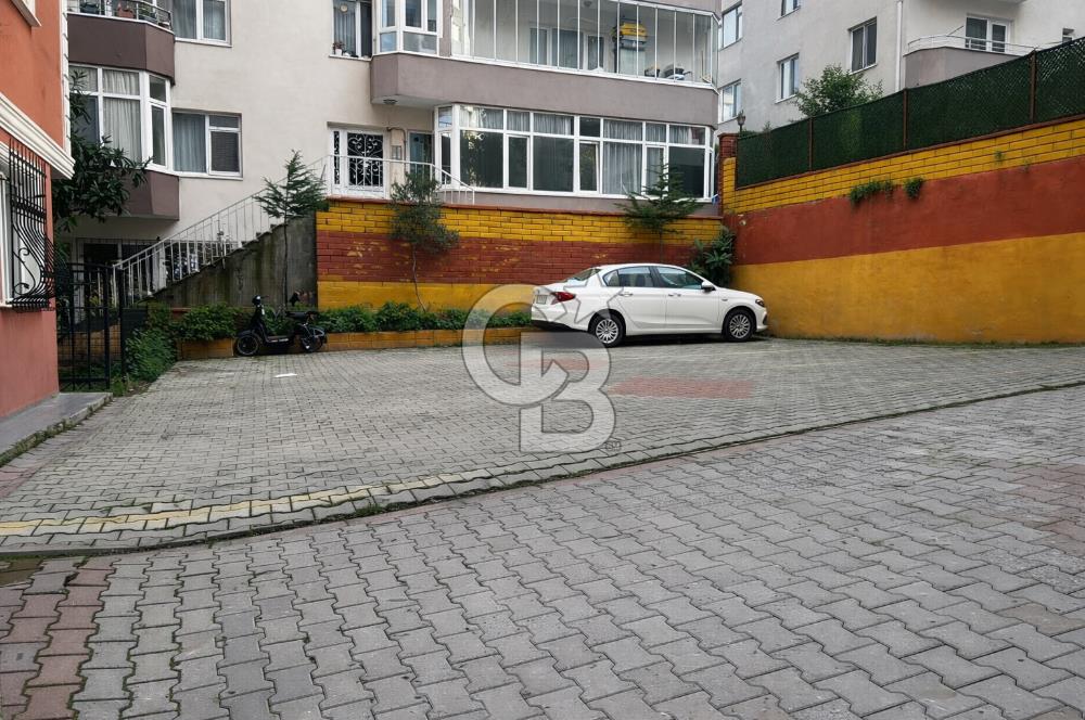 ÜMRANİYEDE 2+1 EN ÜST KAT TEMİZ SATILIK DAİRE