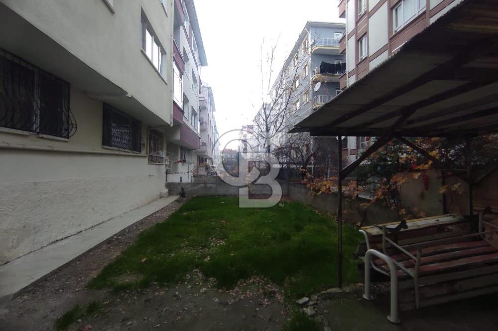 Akşemsettin mahalesinde 3+1 satılık içi yapılı daire.