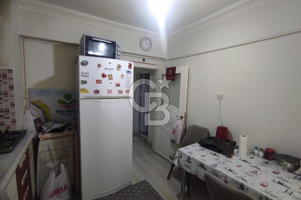 Akşemsettin mahalesinde 3+1 satılık içi yapılı daire.